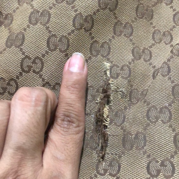 Gucci tote - Picture 7 of 11